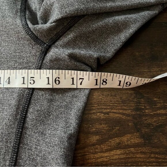 Lululemon Metal Vent Tech Long Sleeve Shirt Mens Grey Performance Active Small - Picture 9 of 11